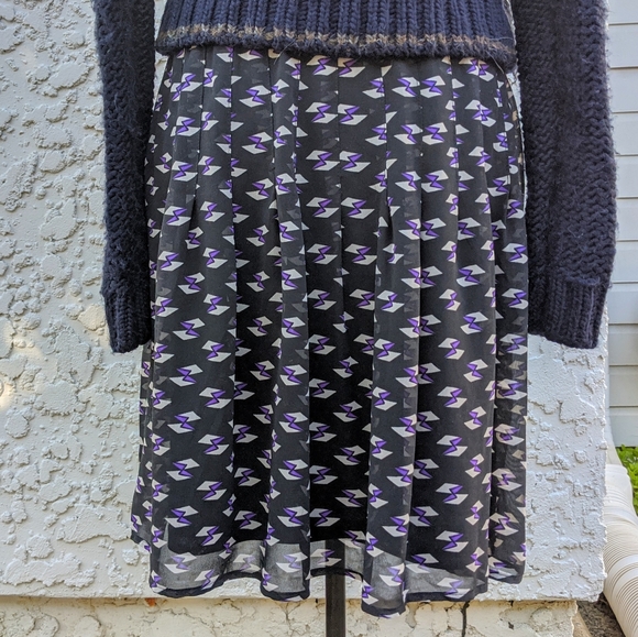 LOFT Abstract Print A-line Midi Skirt - Picture 3 of 4